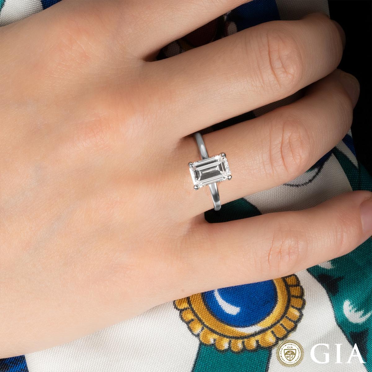 GIA Certified Platinum Emerald Cut Diamond Engagement Ring 1.80 Carat H/VS1 For Sale 2