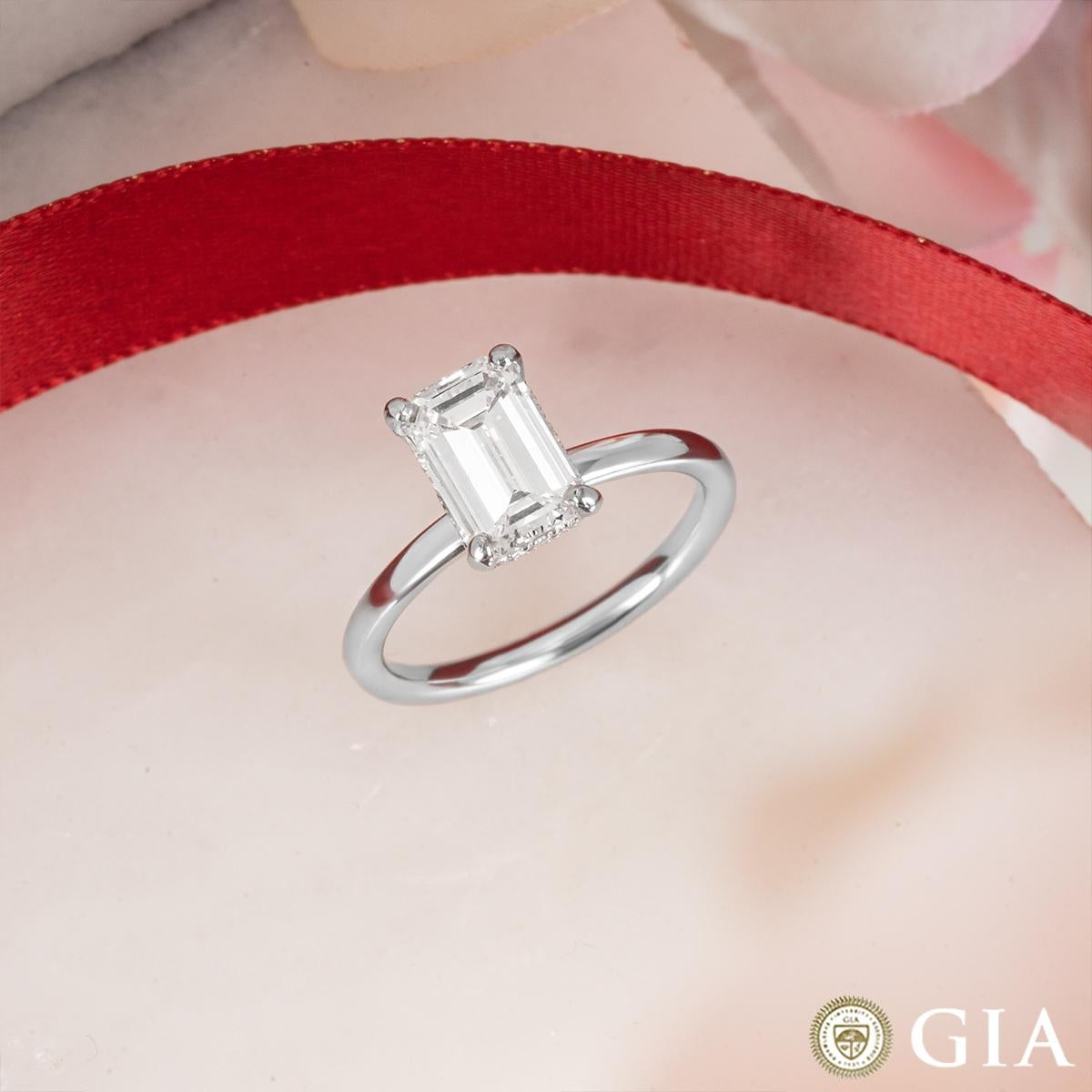 GIA Certified Platinum Emerald Cut Diamond Engagement Ring 1.80 Carat H/VS1 For Sale 3