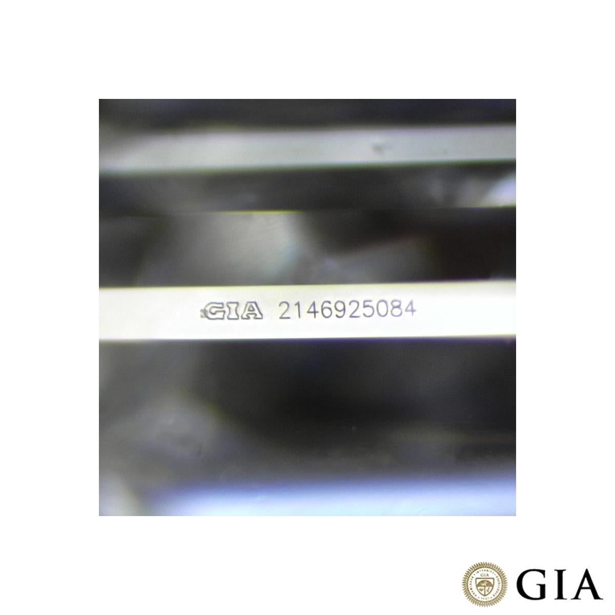 Bague en platine certifiée GIA avec diamant taille émeraude 0,74 carat D/IF Excellent état - En vente à London, GB