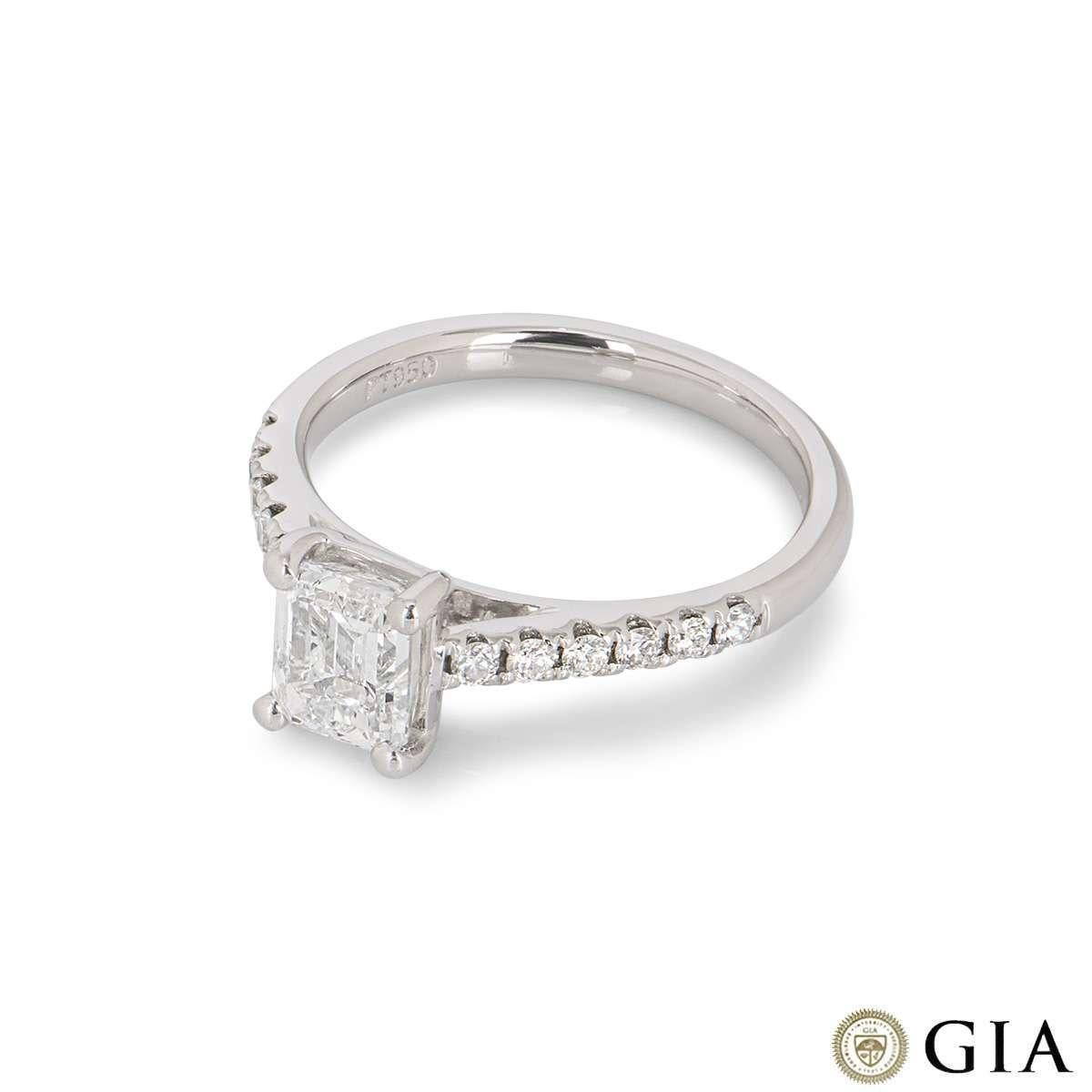 GIA Certified Platinum Emerald Cut Diamond Ring 1.28ct F/VS1 In Excellent Condition For Sale In London, GB