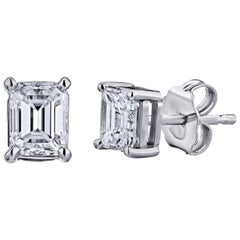 Clous d'oreilles en platine certifiés GIA avec diamant taille émeraude de 1::00 carat total