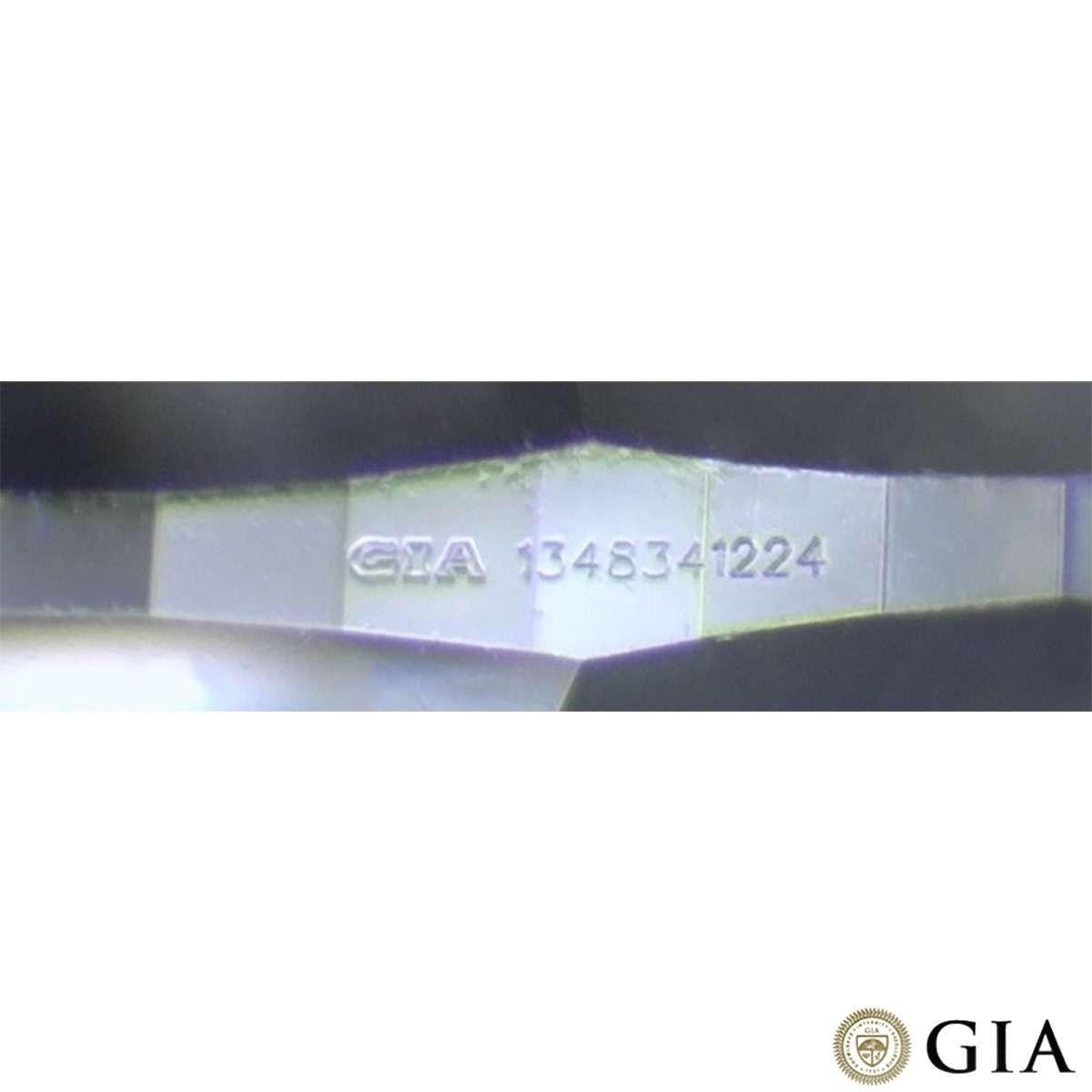 Bague en platine certifiée GIA avec diamant rond taillé en brillant 1,30 carat Pour femmes en vente