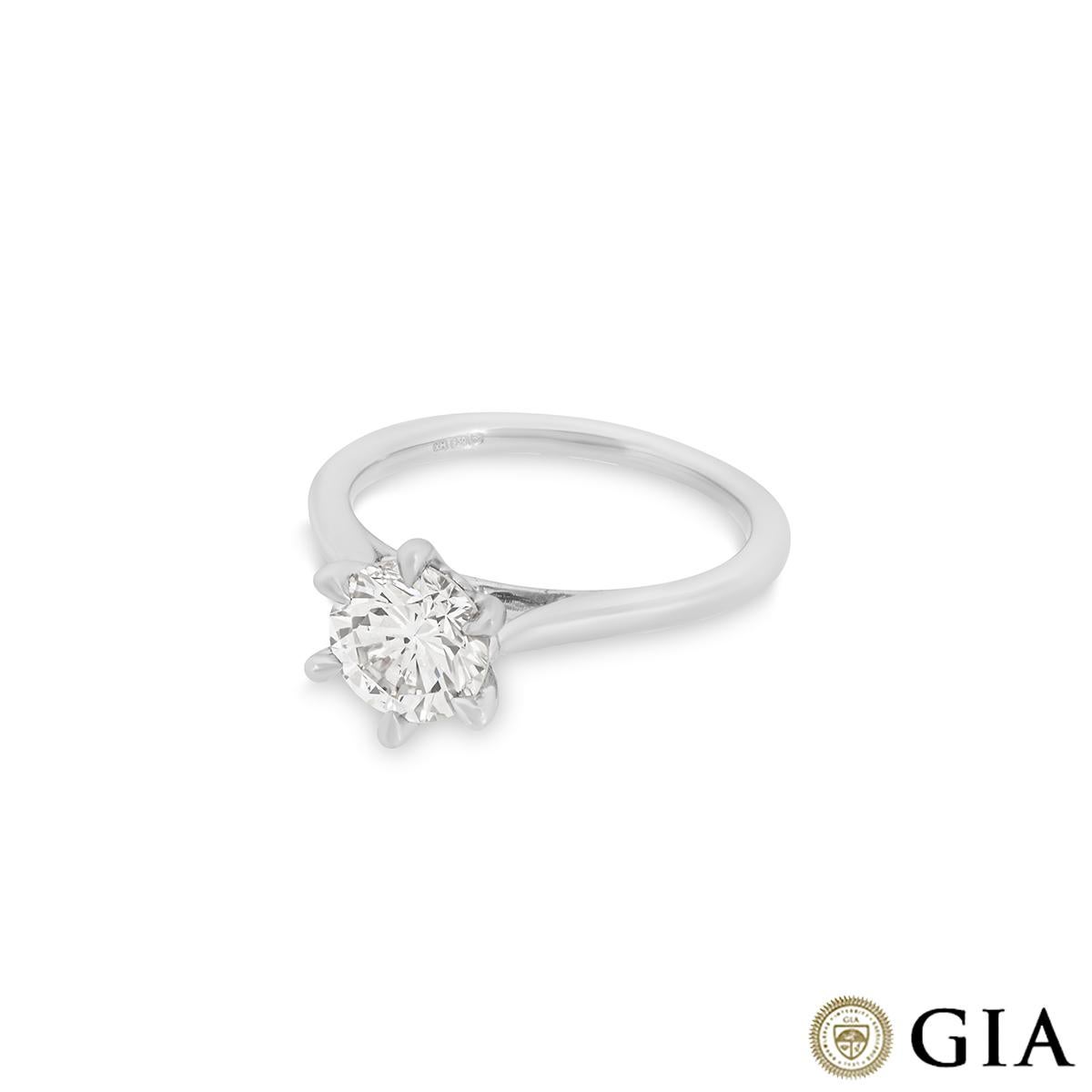 GIA Certified Platinum Round Brilliant Cut Diamond Ring 1.32ct K/SI2 In Excellent Condition For Sale In London, GB