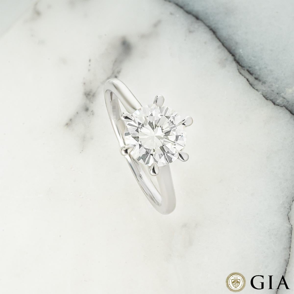 GIA Certified Platinum Round Brilliant Cut Engagement Diamond 2.06ct I/VS1 For Sale 5