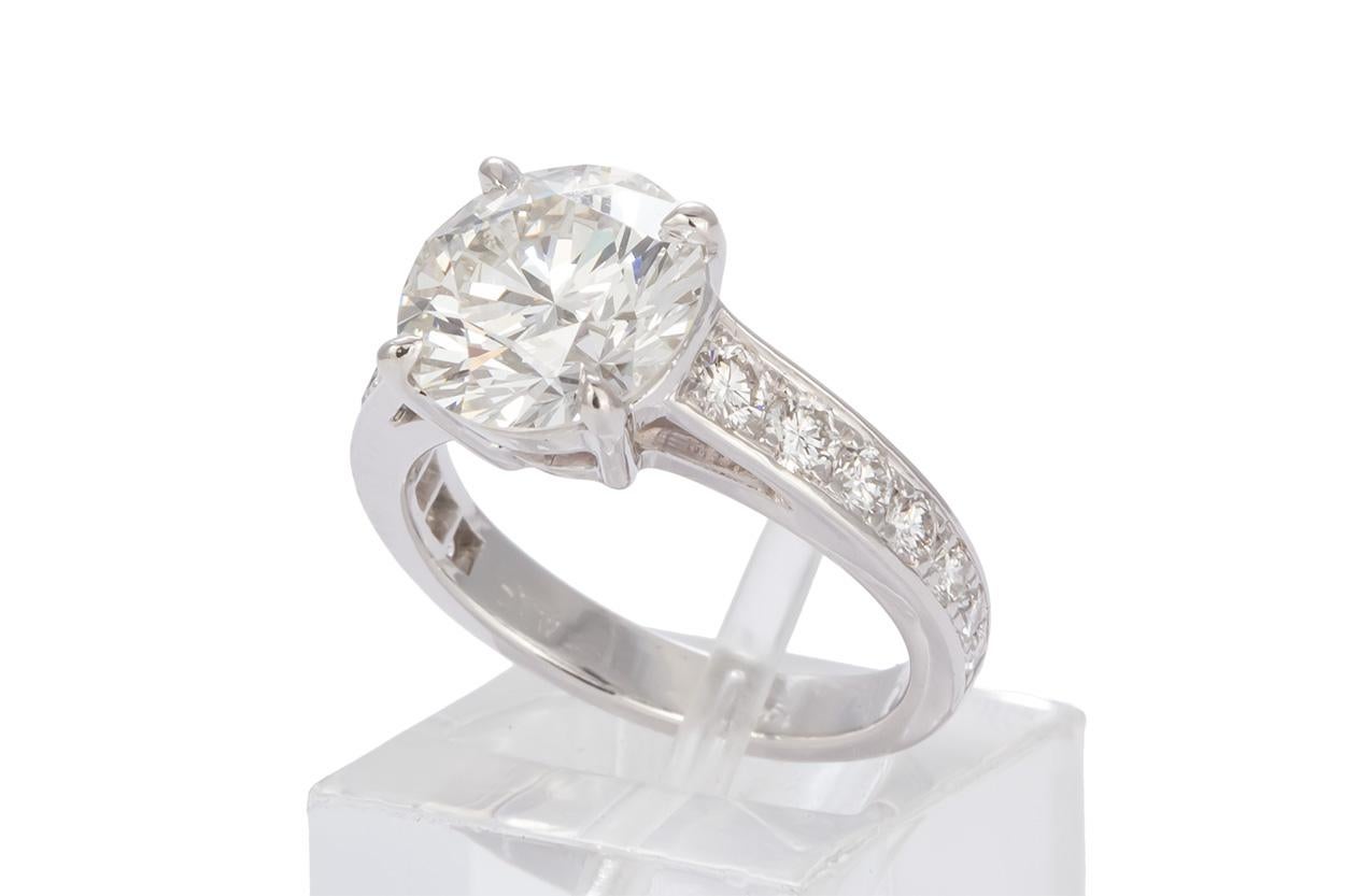 GIA Certified Platinum and Round Diamond Solitaire Ring 3.98 Carat I/SI1 In Excellent Condition In Tustin, CA