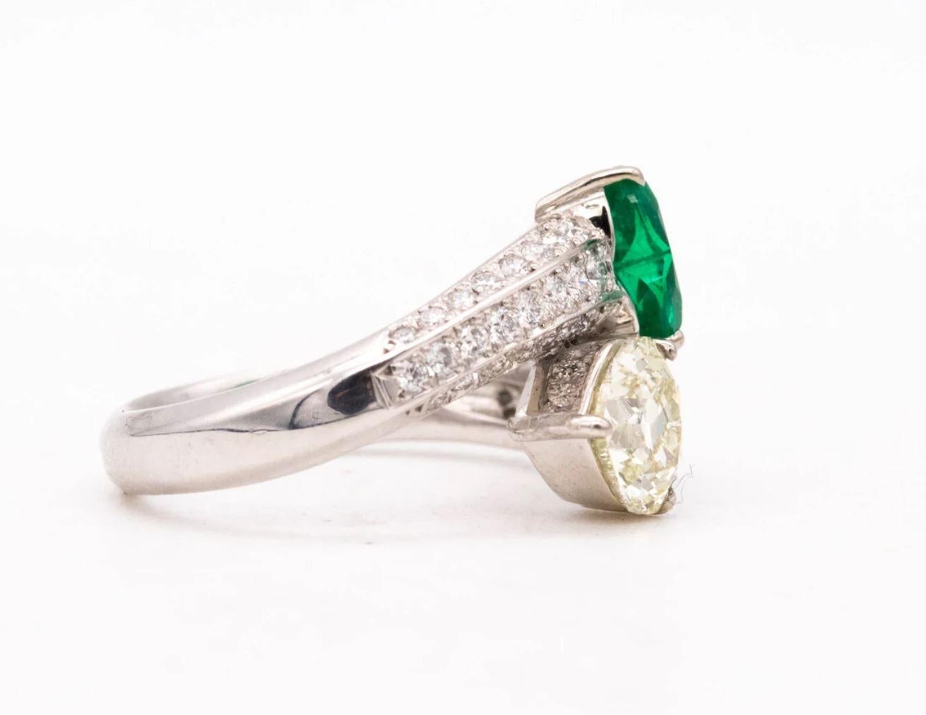 Art Deco Gia Certified Platinum Toi Et Moi Ring with 2.81 Ctw Colombian Emerald & Diamond For Sale