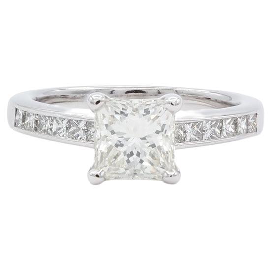Anello di fidanzamento solitario con diamante taglio principessa certificato GIA 1,29ctw J/SI2