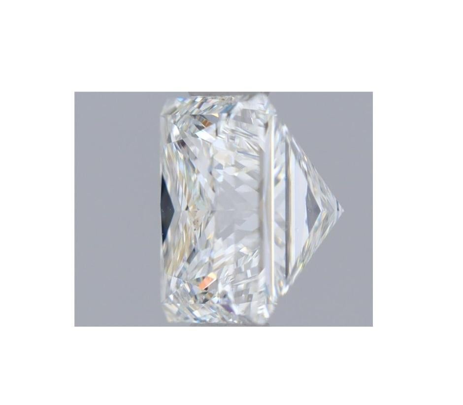 Gorgeous cut Princess diamond with GIA certification.
offered as a loose diamond, but it is simple to shape it into the ring of your choice. Designed by Aamiaa and crafted by some of the most esteemed bench jewelers in Los Angeles, additional fees