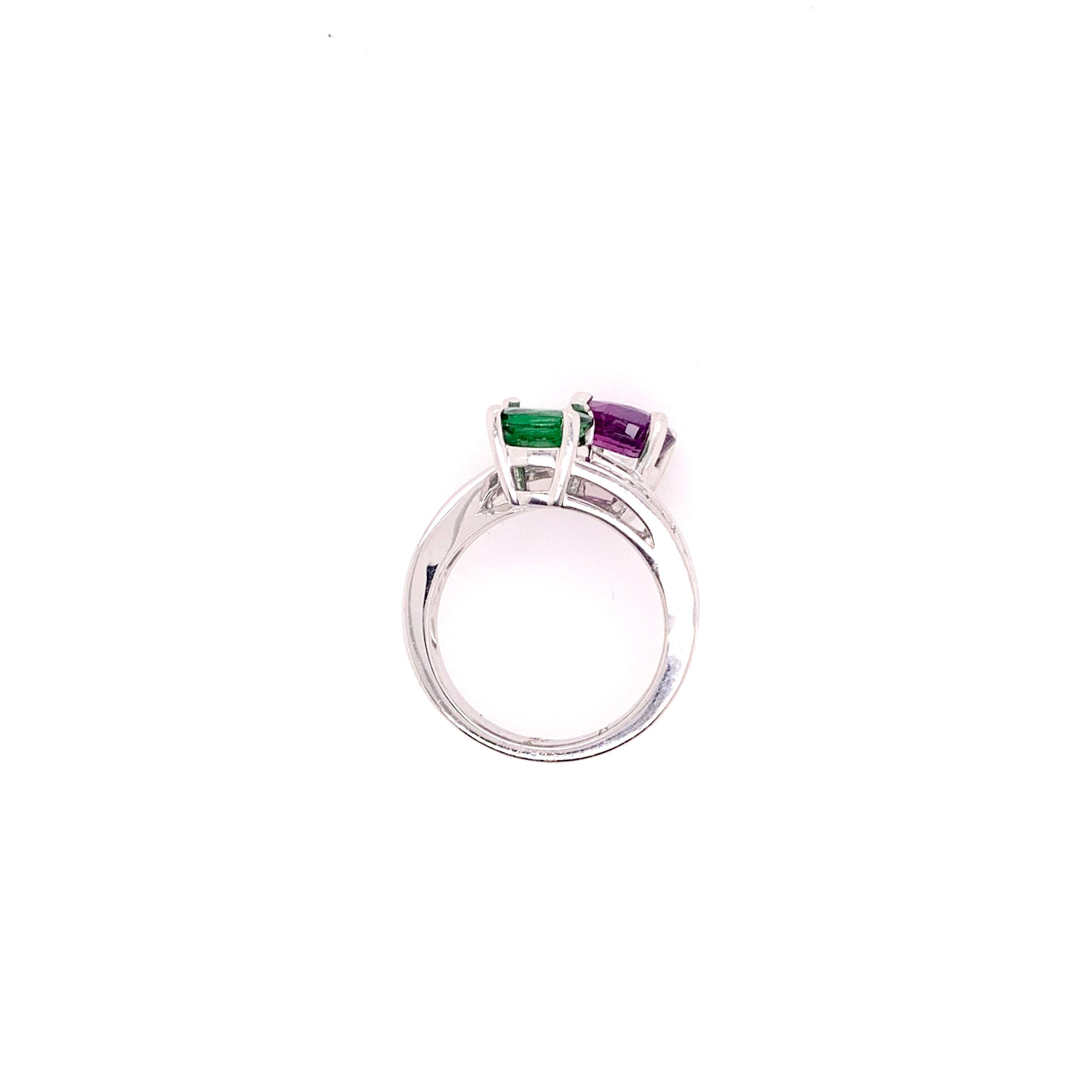 GIA Certified Purple Pink Sapphire Tsavorite Diamond Cocktail Ring in Platinum In New Condition For Sale In Carrollton, TX