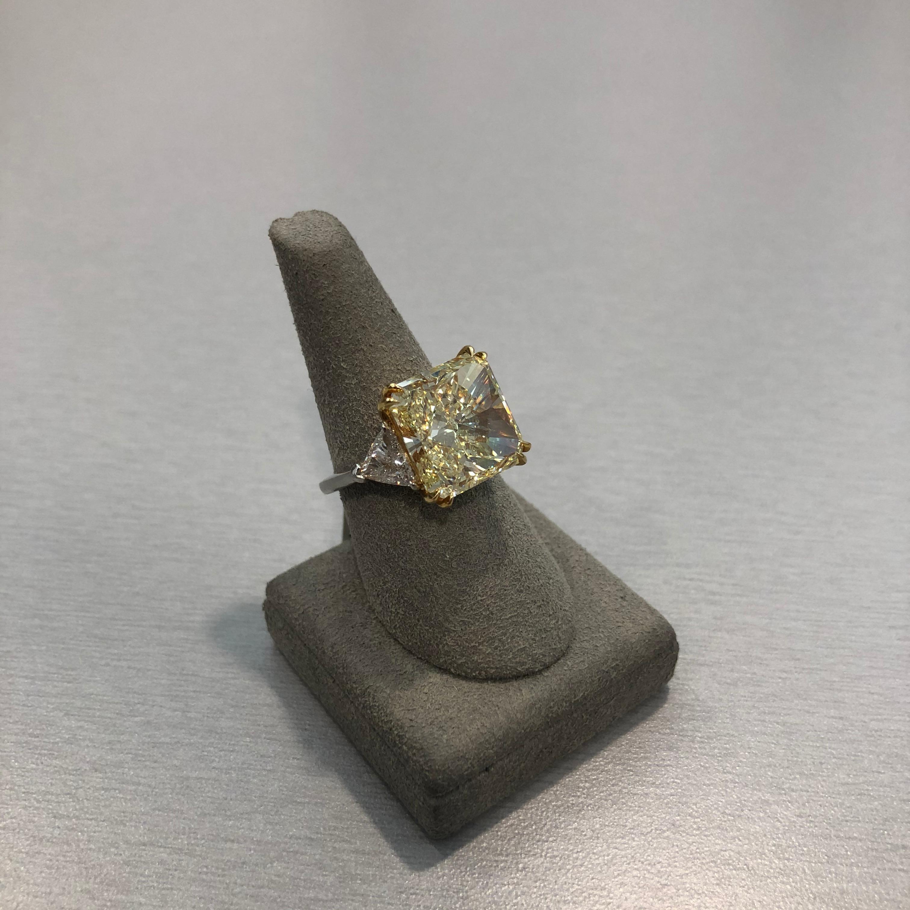 Women's GIA Certified 10.59 Carats Radiant Yellow Diamond Three-Stone Engagement Ring For Sale