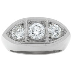 Vintage GIA Certified Round Brilliant Cut Diamond 1.00 Carat Ring Set In Platinum