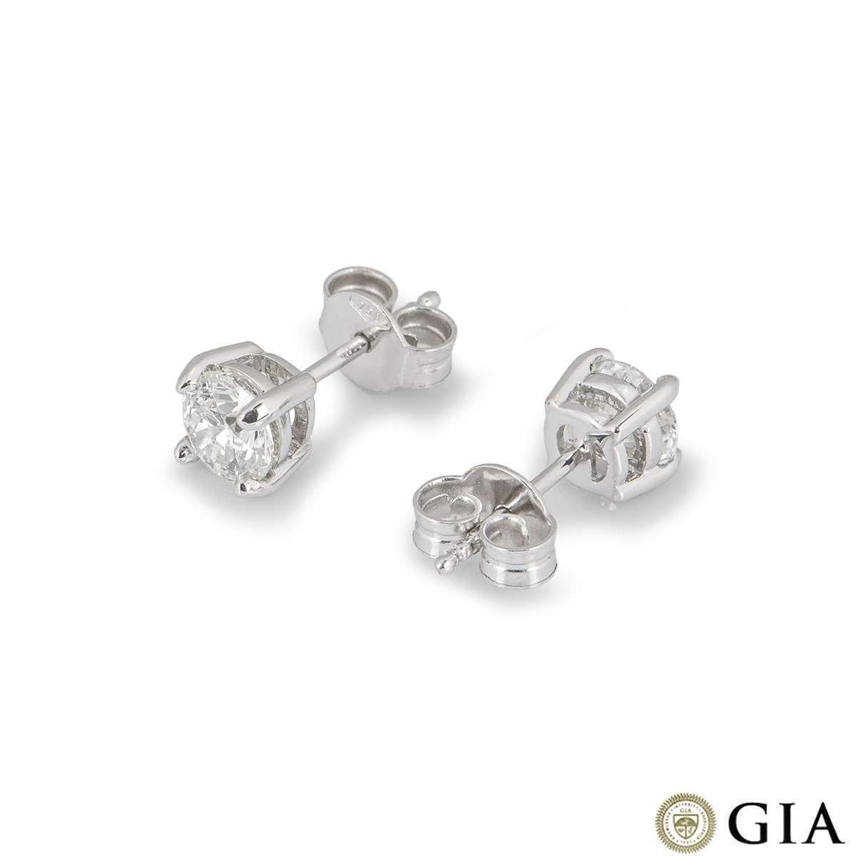 GIA Certified Round Brilliant Cut Diamond Earrings 1.20 Carat In New Condition In London, GB