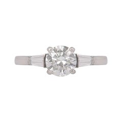 GIA Certified Round Brilliant Cut Diamond Engagement Ring in Platinum 1.00 Carat