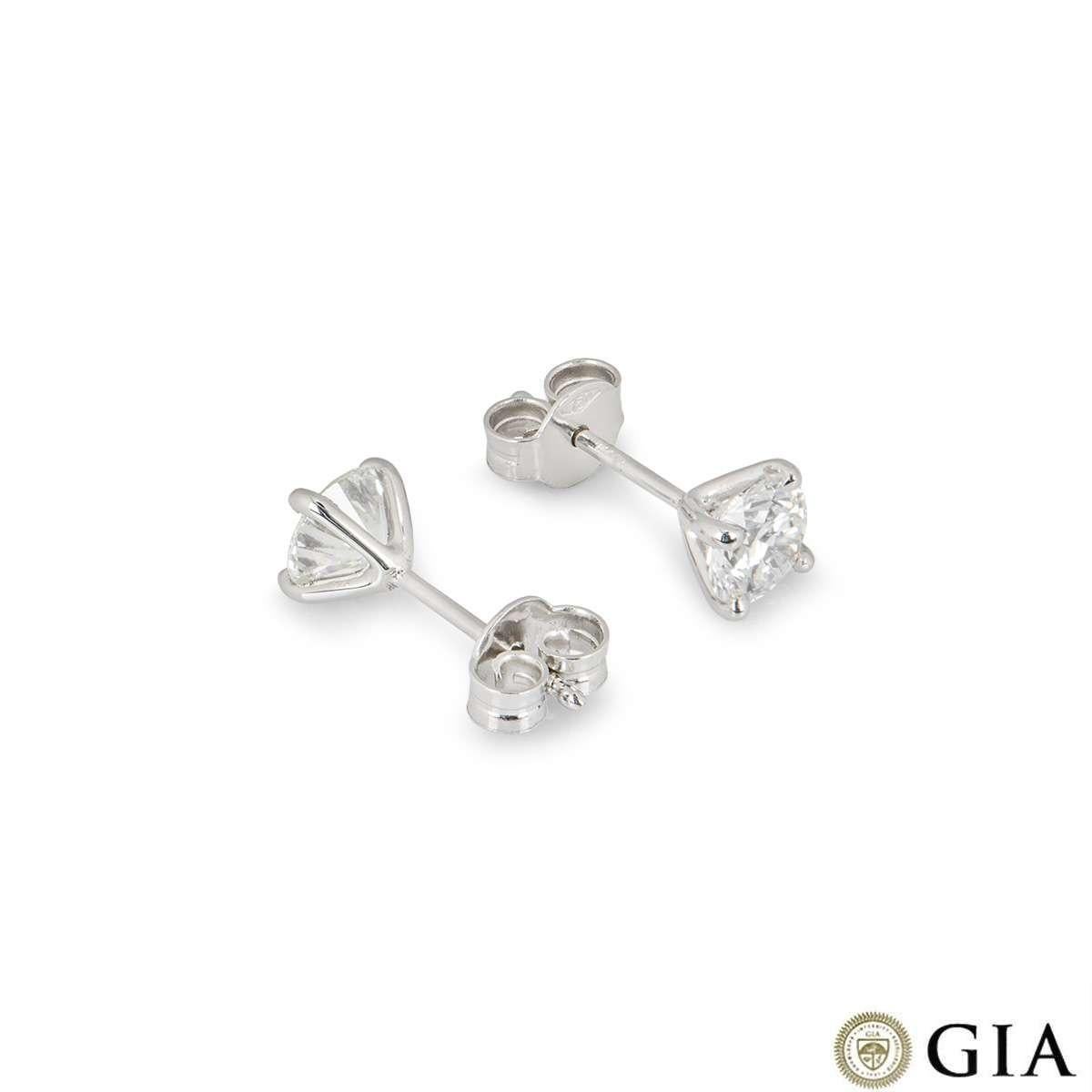 GIA Certified Round Brilliant Cut Diamond Stud Earrings 1.49 Carat In New Condition In London, GB