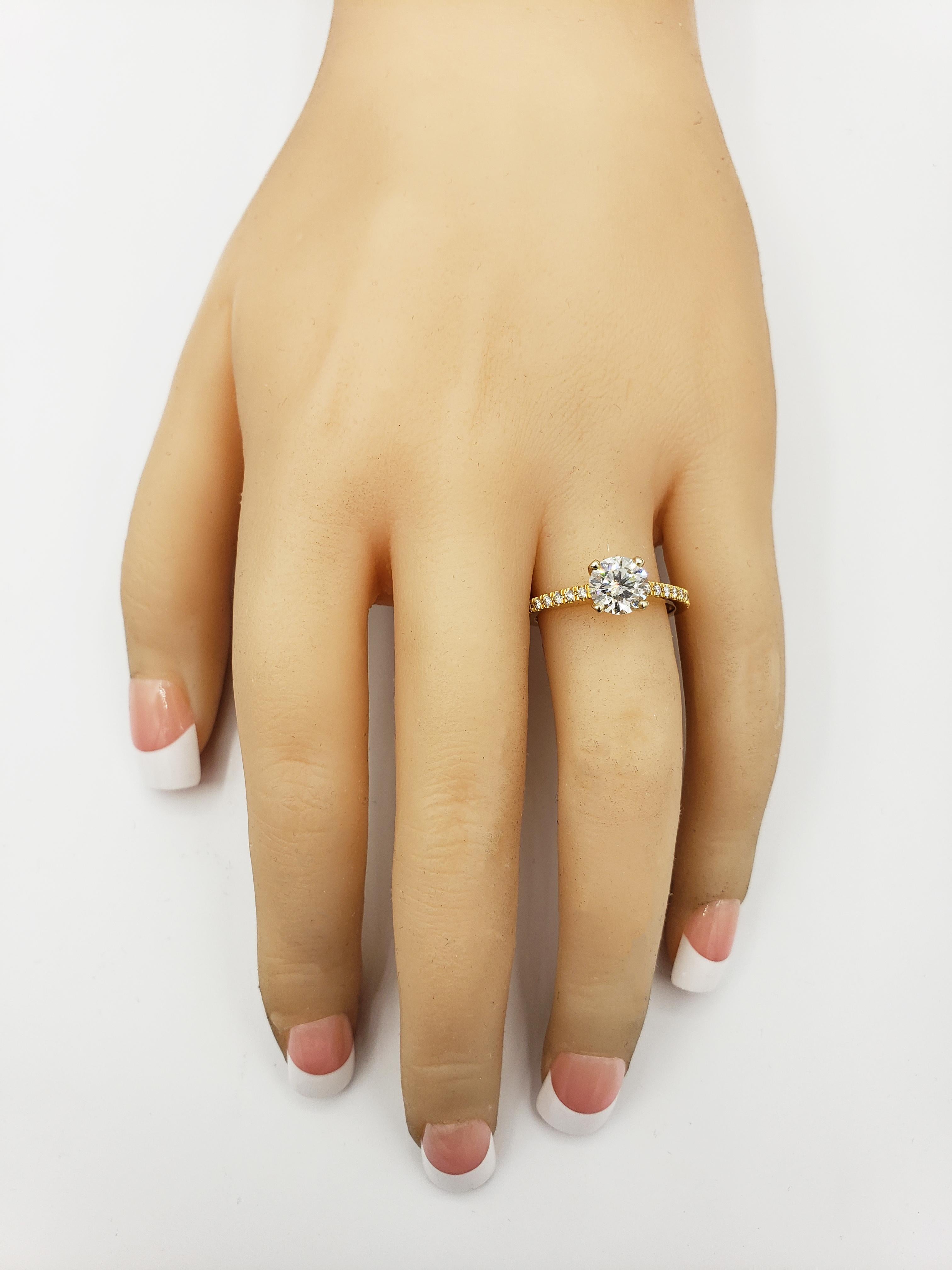 Contemporary Roman Malakov GIA Certified Round Brilliant Diamond Pavé Engagement Ring