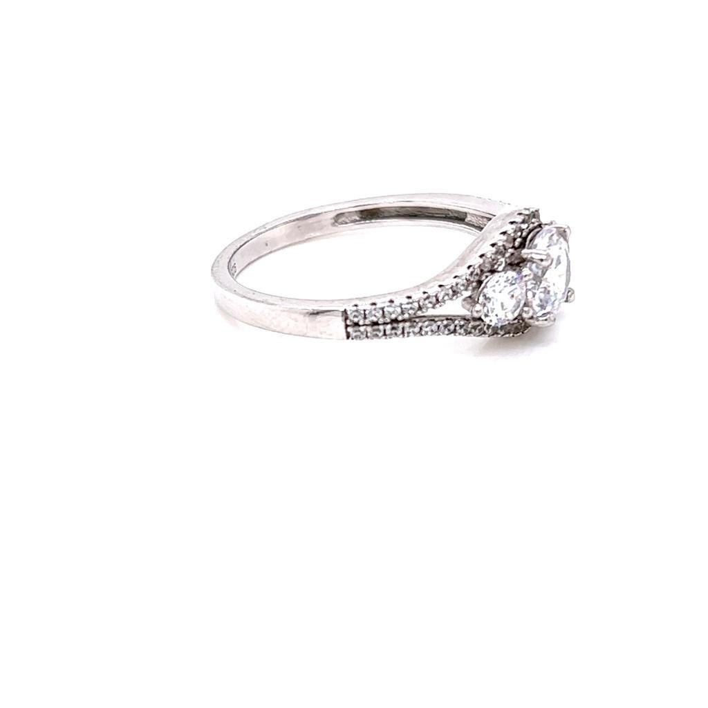 For Sale:  GIA Certified Round Brilliant Diamond Ring in Platinum 5