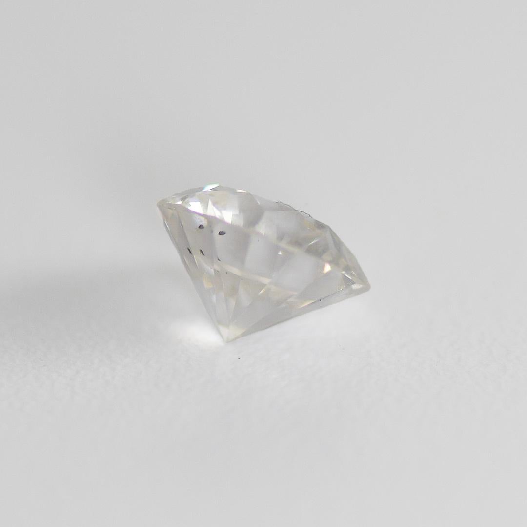 1.12ct round brilliant cut diamond.
GIA-graded H color, Si1 clarity,
Very good cut grade.
Faces up very brilliantly.
The GIA report number is 5231411122.
Comes with a full GIA grading certificate. 