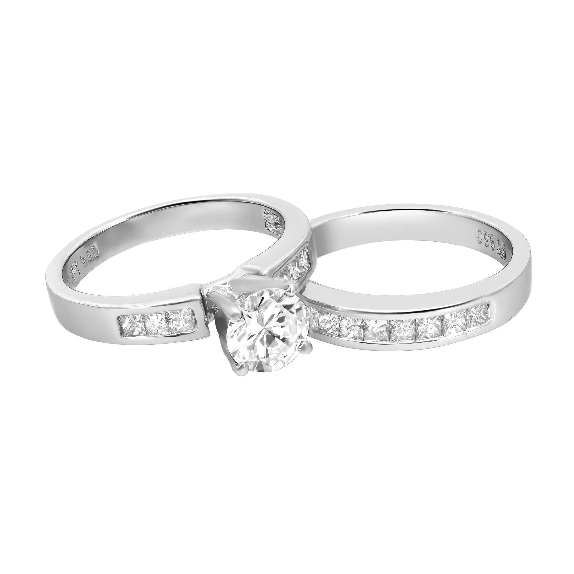 Women's GIA Certified Round Cut Diamond Engagement Ring Set Platinum 0.79Cttw Size 5.5 For Sale