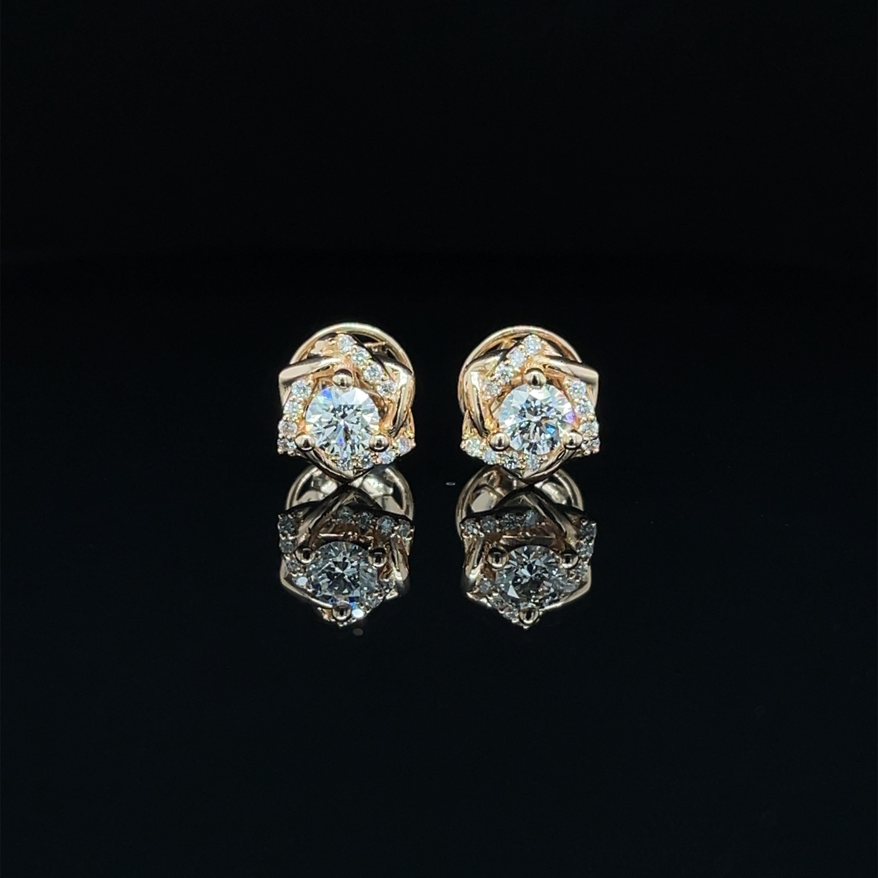 Pair of E VVS2 Round Diamonds 0.62 Carats in 18K Rose Gold  GIA Certified For Sale 3