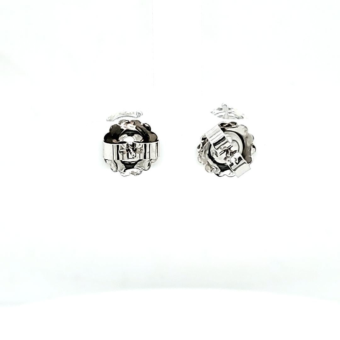 Women's or Men's GIA Certified 6.32 carat Round Diamond Stud Earring