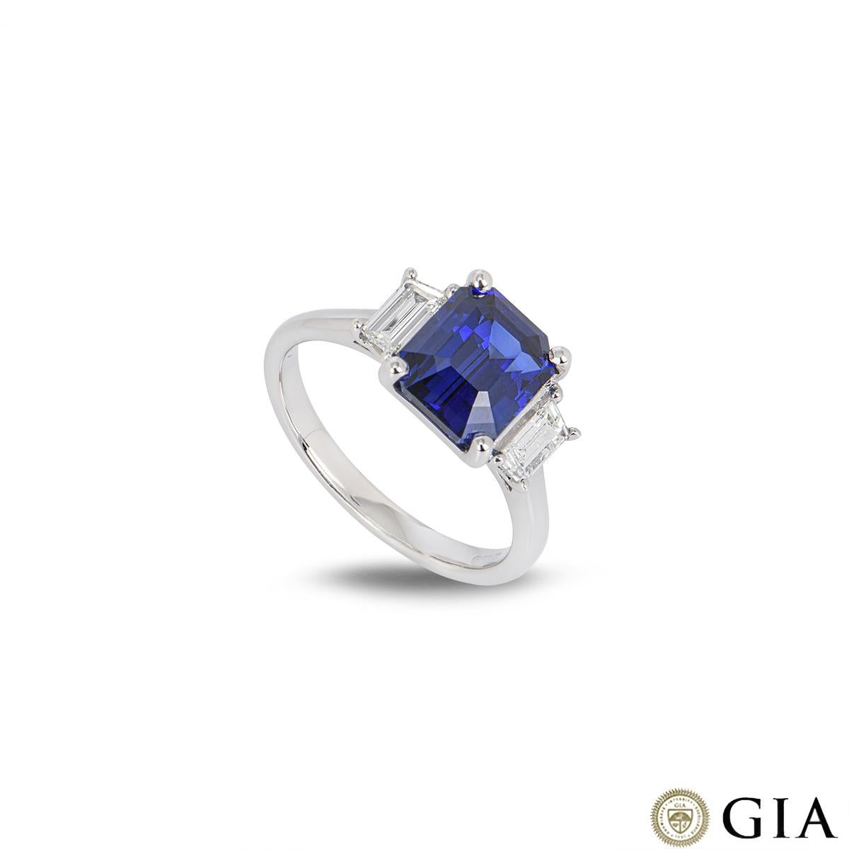 GIA Certified Royal Blue Sapphire & Diamond Ring 3.04ct For Sale 3