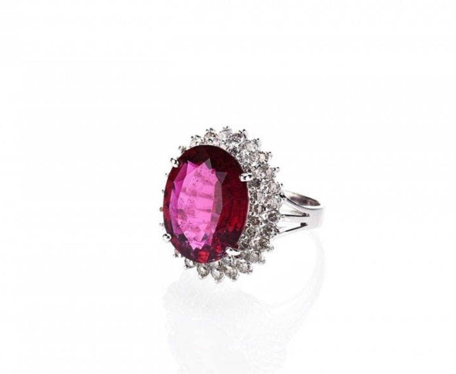 Anello con rubellite e diamante certificato GIA in oro 18 carati in vendita 2