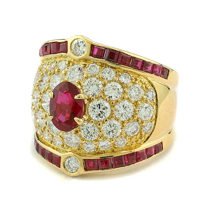 Contemporary GIA certified Ruby 1.04 Carat Diamond 2.35 Ct Ring 18 Karat Yellow Gold For Sale