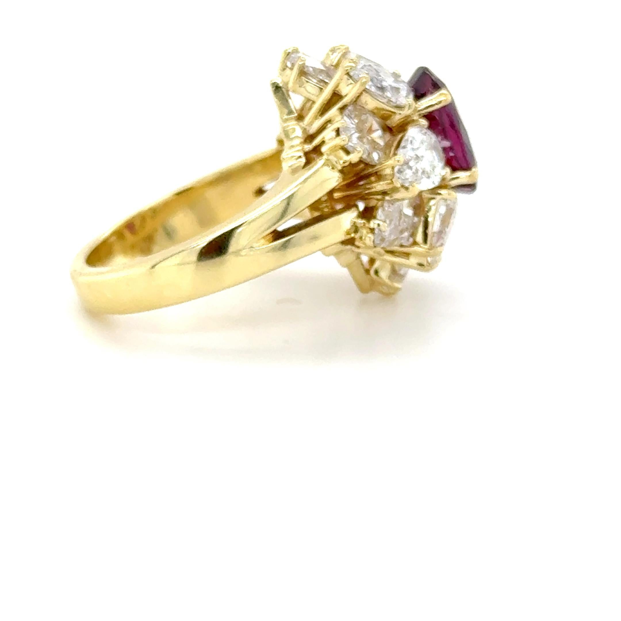 GIA Certified Ruby and Diamond Cocktail Ring In Excellent Condition For Sale In Chicago, IL