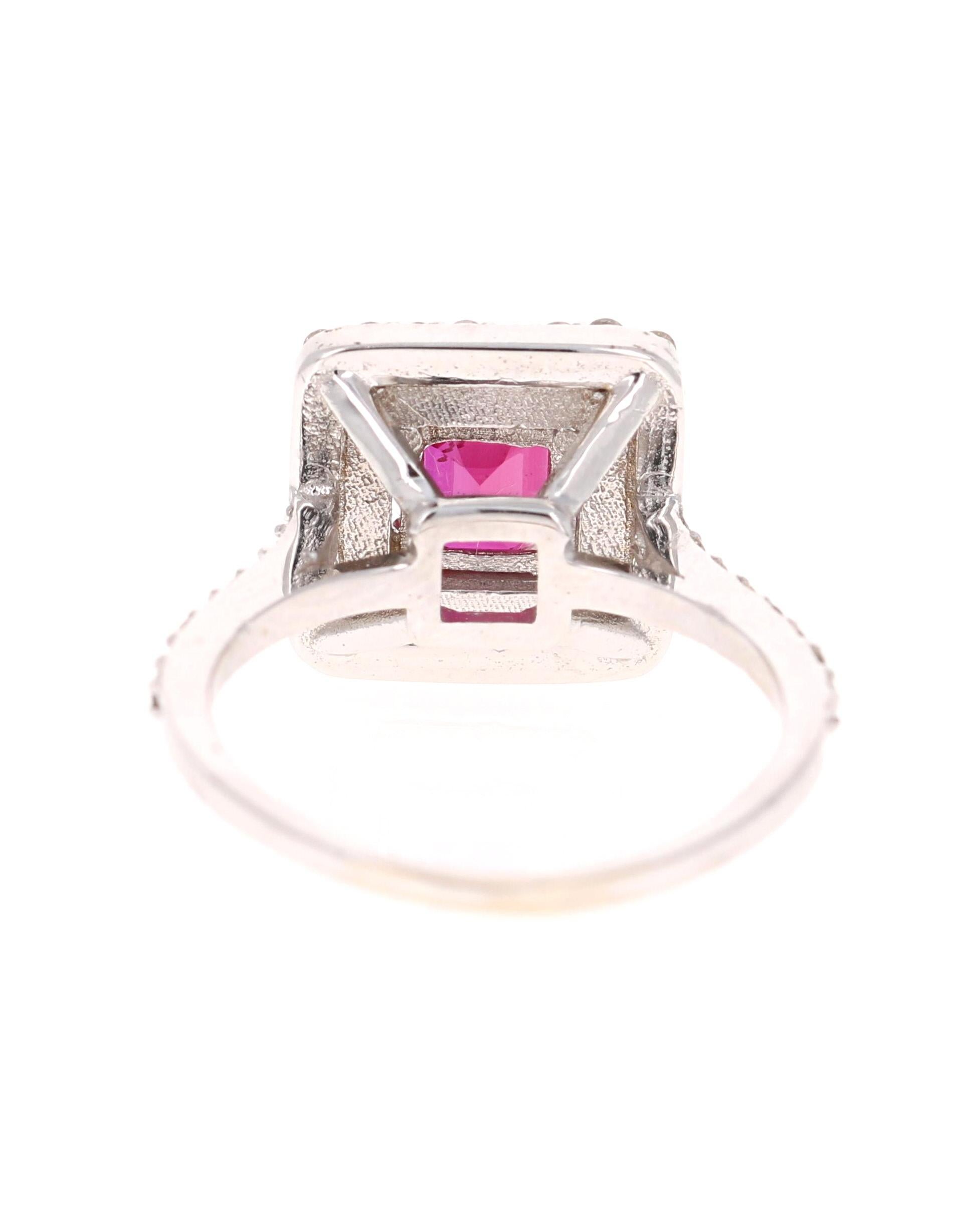 Taille Asscher Bague de fiançailles en or blanc 18 carats avec rubis et diamants certifiés GIA en vente