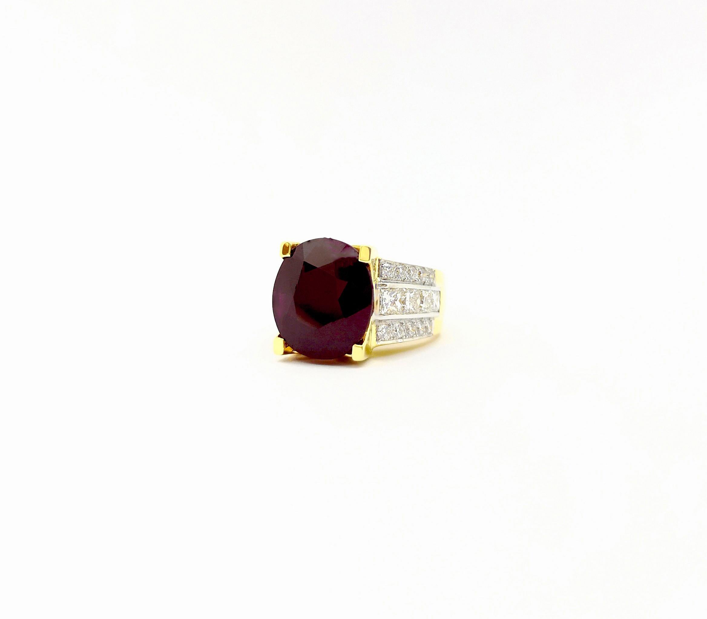 Bague en or 18 carats avec rubis et diamants certifiés GIA en vente 5