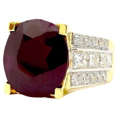 Anillo de Rubí Certificado GIA con Diamante engastado en Oro de 18K