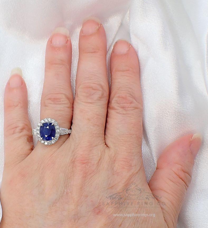 GIA Certified Sapphire Ring, 2.51 ct Unheated Platinum Sapphire Ring For Sale 2