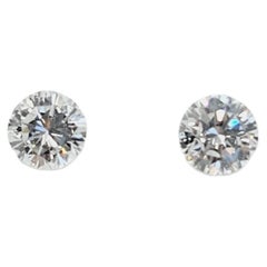 GIA Certified Solitaire Diamond Studs 0.22 Carat E/SI1, 0.21 Carat E/SI1