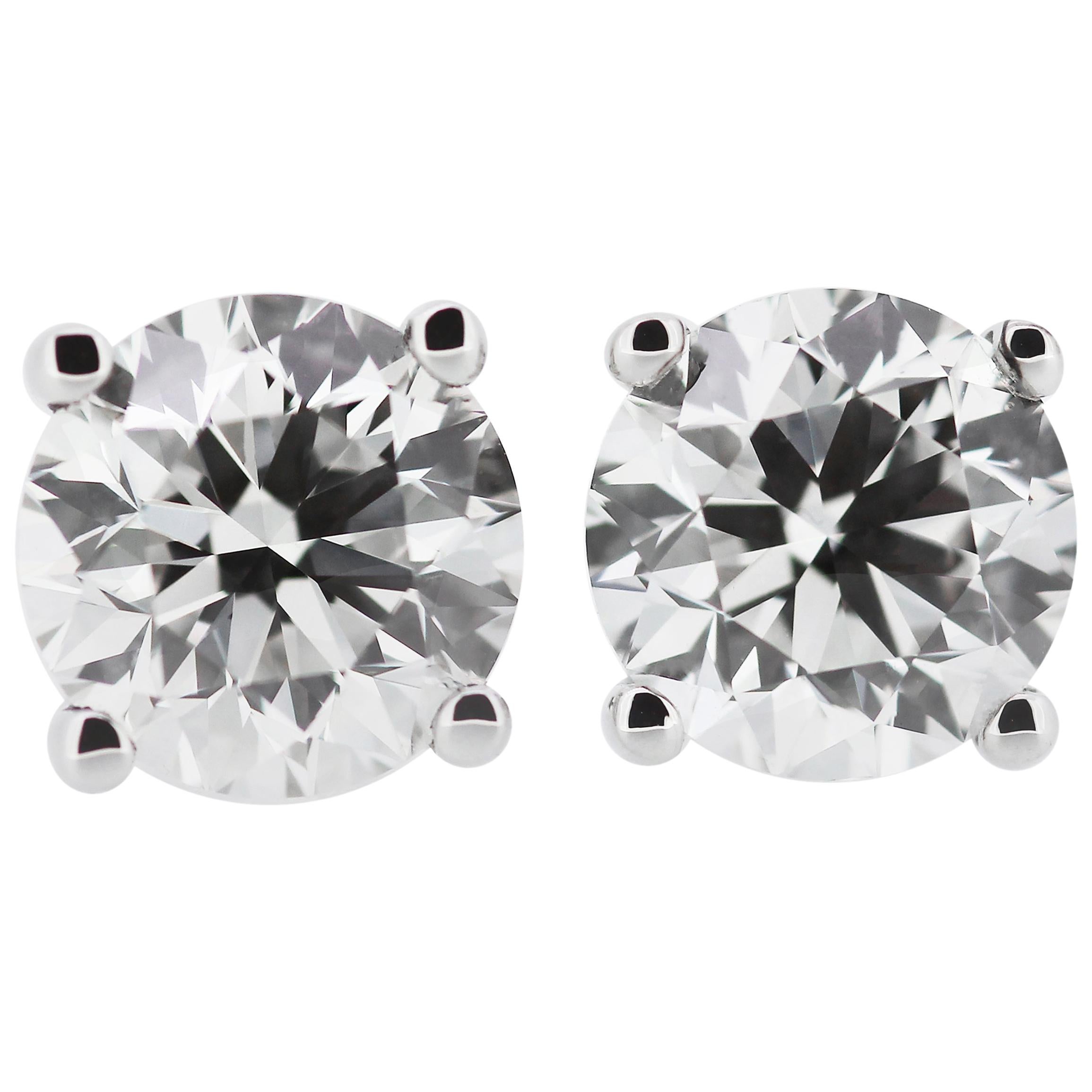GIA Certified Round Diamond 4.0ct F VS2 Single Stone/Solitaire Stud Earrings 