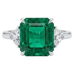 GIA-Certified Square-Cut 7.02 Carat Emerald and Diamond Three-Stone Ring