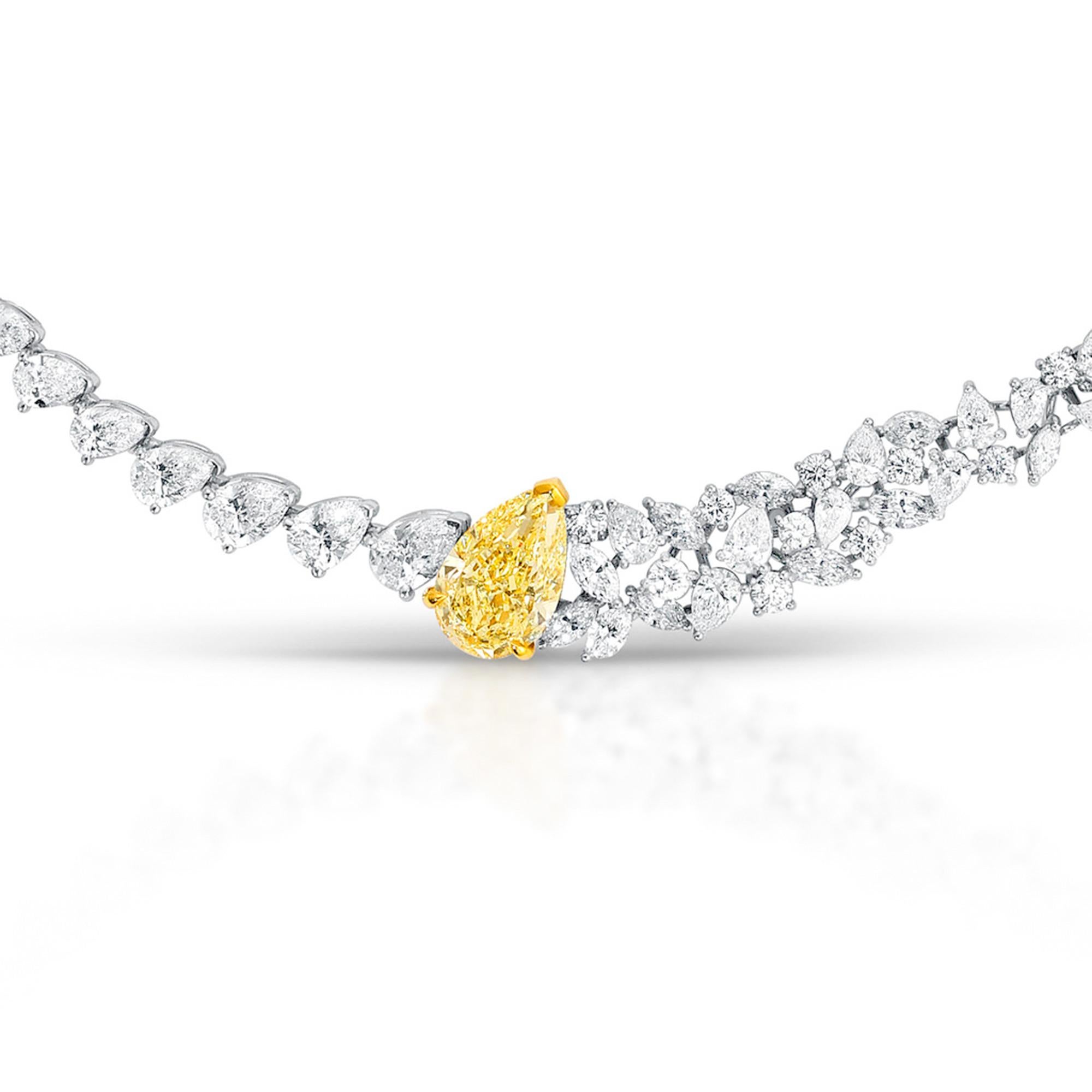 GIA Certified Stunning Yellow Pear Cut Diamond Necklace 18.6 Carats 18K Gold In Excellent Condition For Sale In Aliso Viejo, CA
