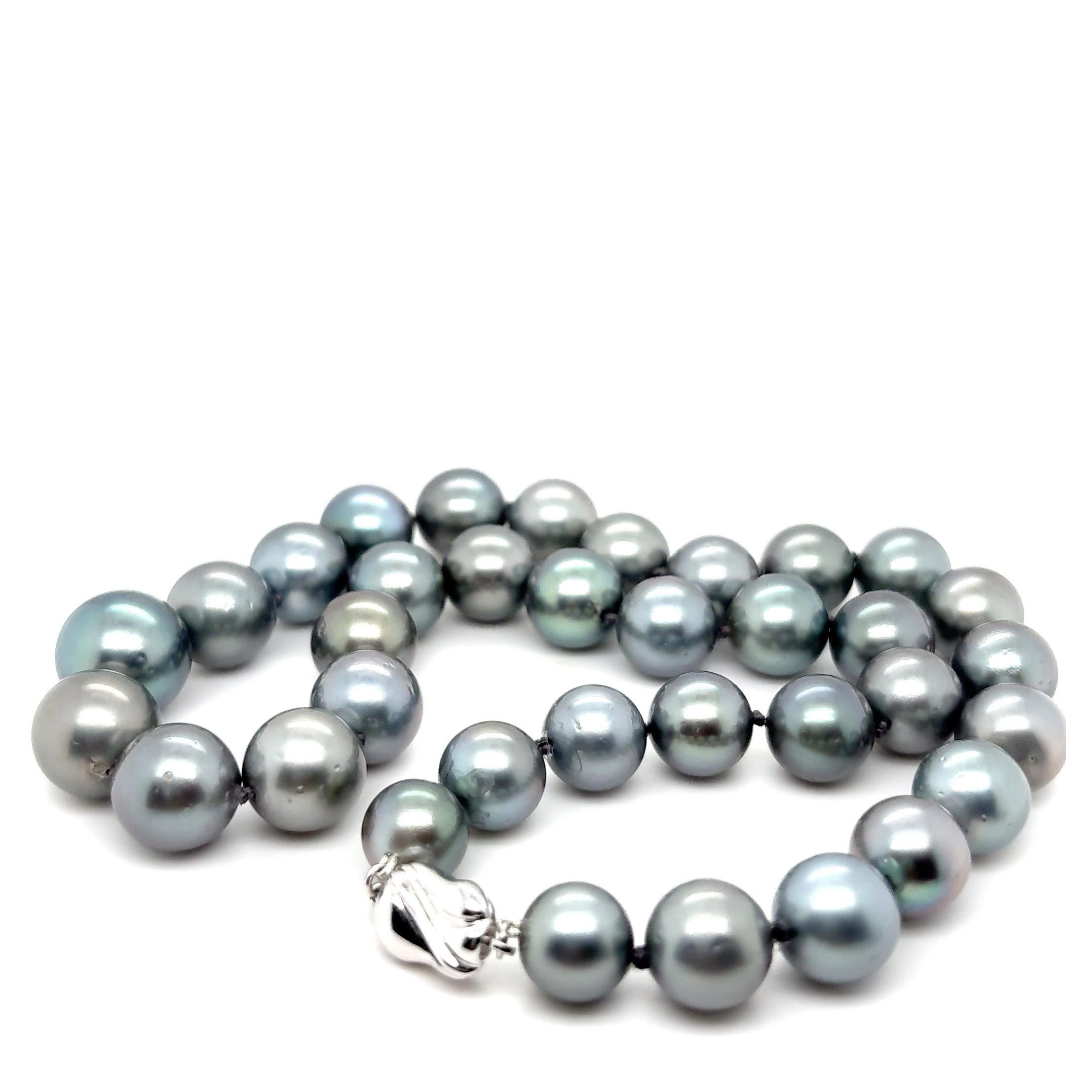 Collana di perle tahitiane certificate GIA con chiusura in oro bianco in vendita 6