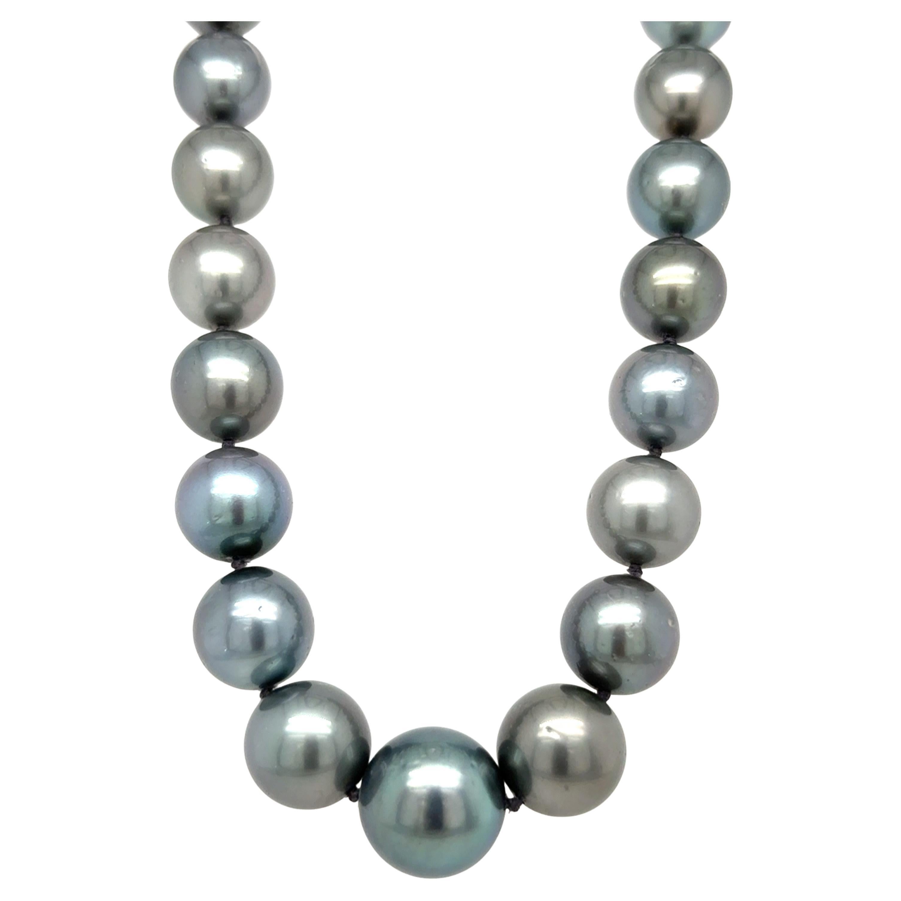 GIA Certified Tahitian Pearl Necklace with White Gold Clasp