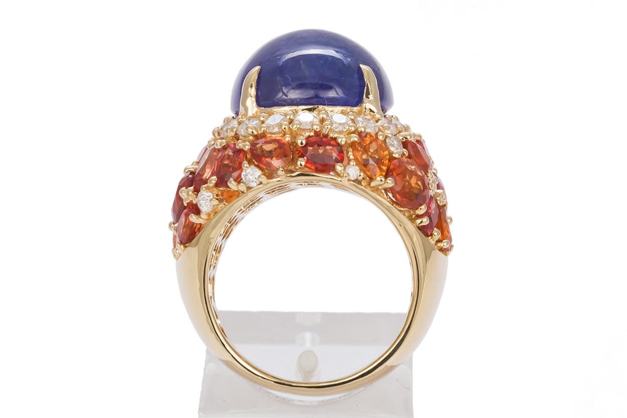 GIA Certified Tanzanite Citrine and Diamond 18 Karat Gold Cabochon Cocktail Ring In Good Condition In Tustin, CA