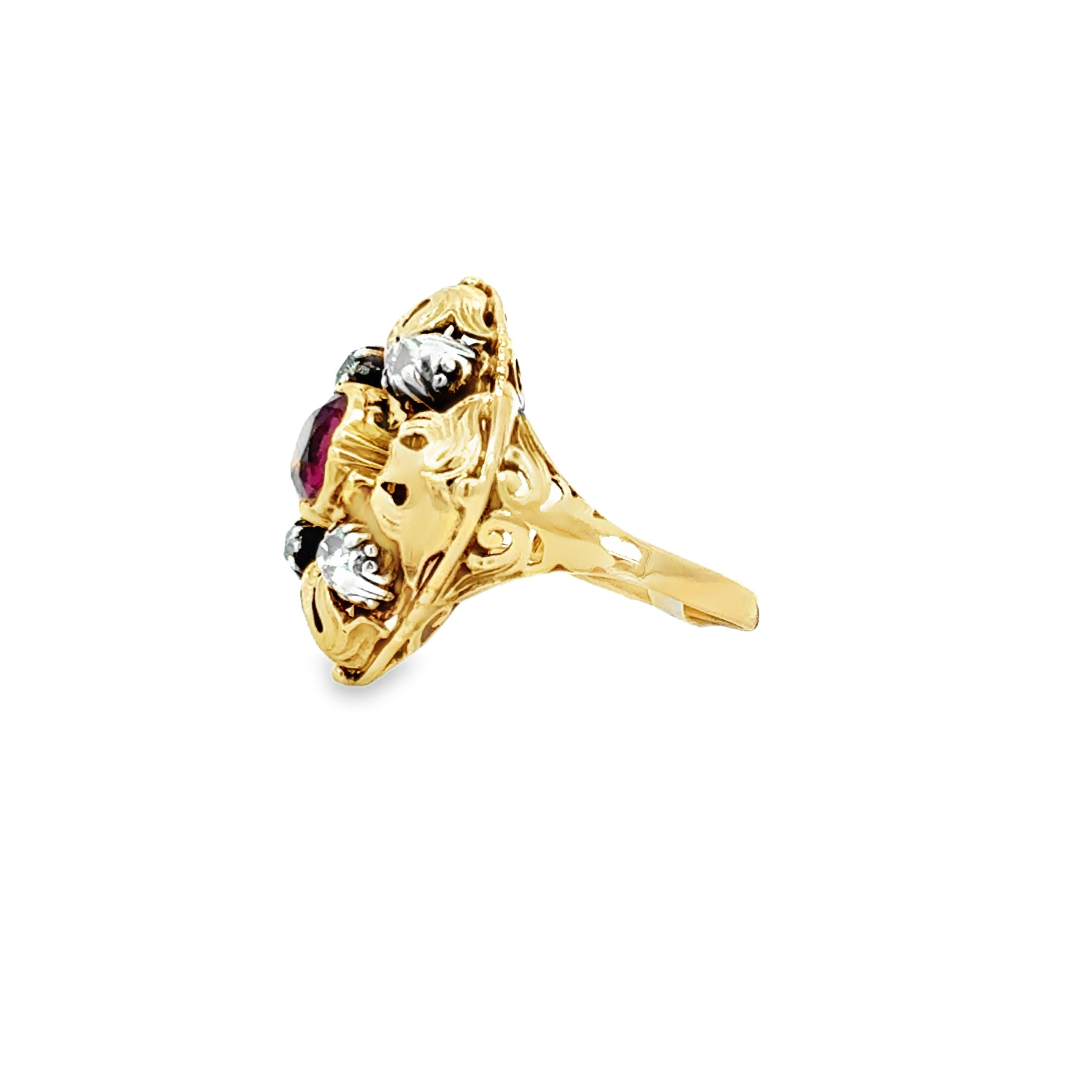 Taille coussin Bague cocktail en rubis et diamants de taille coussin certifiée GIA par la Thaïlande sans chaleur en vente