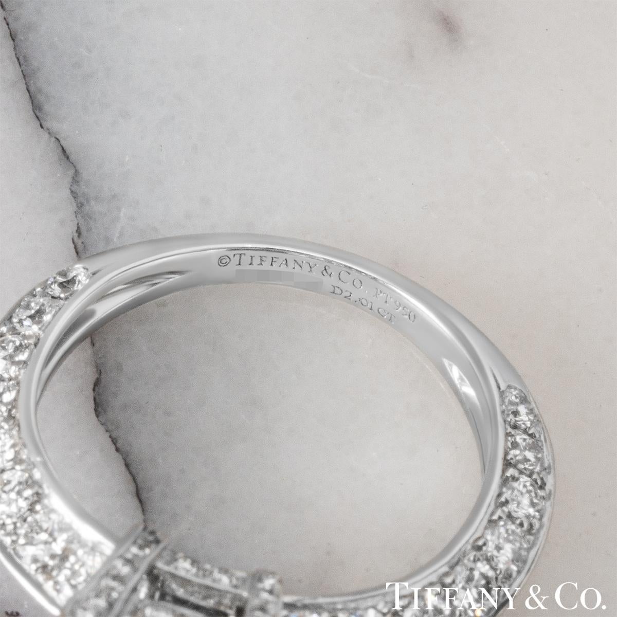 GIA-zertifizierte Tiffany & Co. Platinring mit Diamanten im Strahlenschliff 2,01 Karat G/IF im Angebot 1
