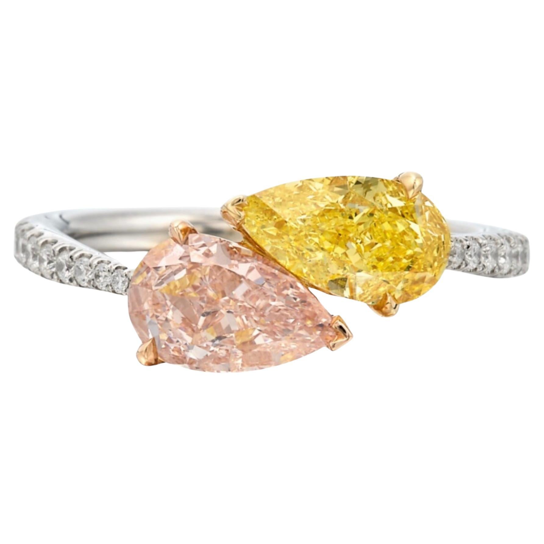 GIA Certified 'Toi et Moi' Pink and Yellow Diamond Ring in Platinum For Sale
