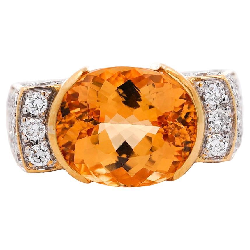 GIA Certified Topaz Half Bezel & Diamond Square Shape Vintage Ring in 18k Gold (Bague vintage en or 18k) en vente