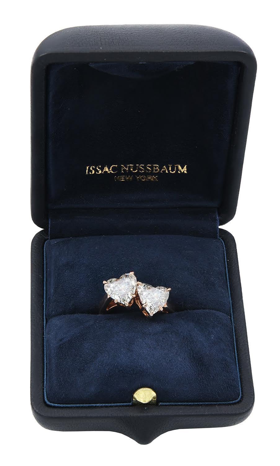 GIA-zertifizierter zweisteiniger herzförmiger Diamantring (Herzschliff)