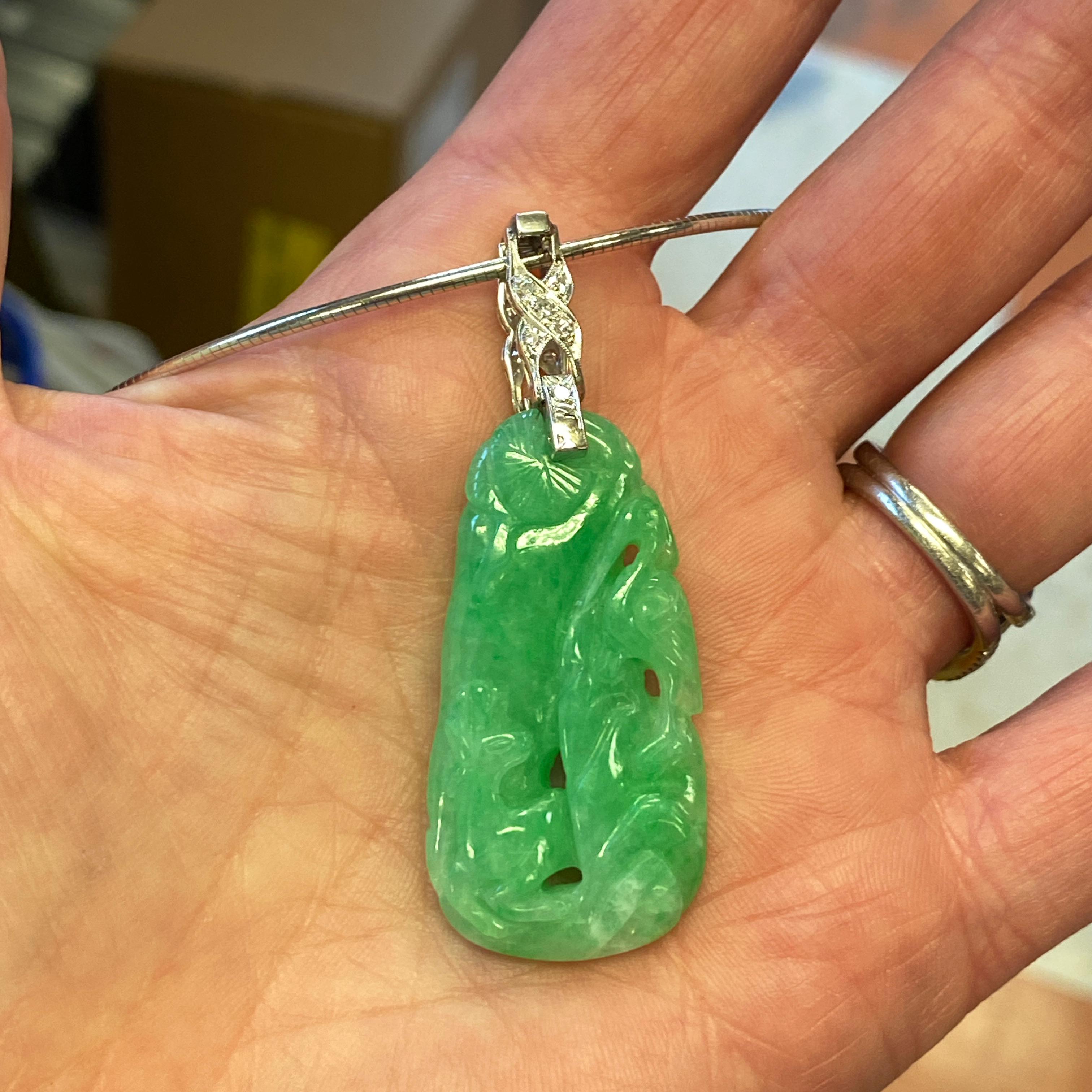 Contemporary GIA-Certified Type A Jadeite Jade Crane & Deer Pendant with Platinum Diamond Top For Sale