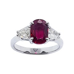 Bague en or blanc 18 carats avec diamants et rubis non chauffé de 1,56 carat, certifié GIA