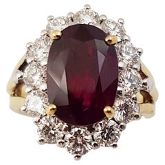 Anello con rubino e diamante non riscaldato certificato GIA da 5 carati con montatura in oro 18 carati