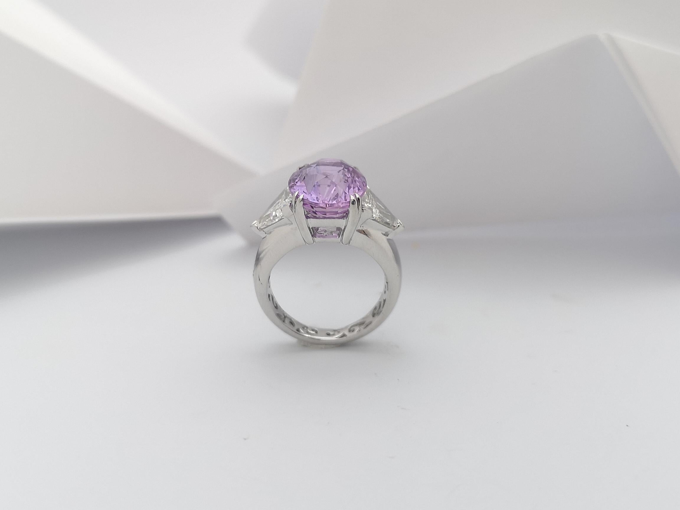 GIA Certified Unheated Ceylon 8cts Purple Sapphire with Diamond Ring in Platinum For Sale 4
