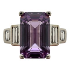 GIA zertifizierter unerhitzter lila rosa Smaragdschliff Saphir Diamant Fünf Stein Ring