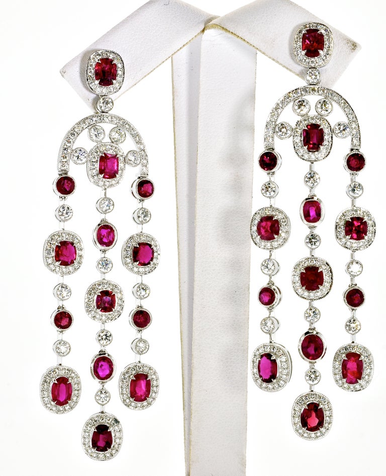 GIA Certified Unheated Ruby and Diamond Chandelier Earrings, Pierre/Famille For Sale 3